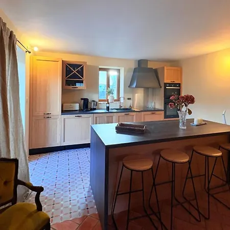 Maison De Campagne, Deux Chambres, Vue Sur Les Montagnes Villa