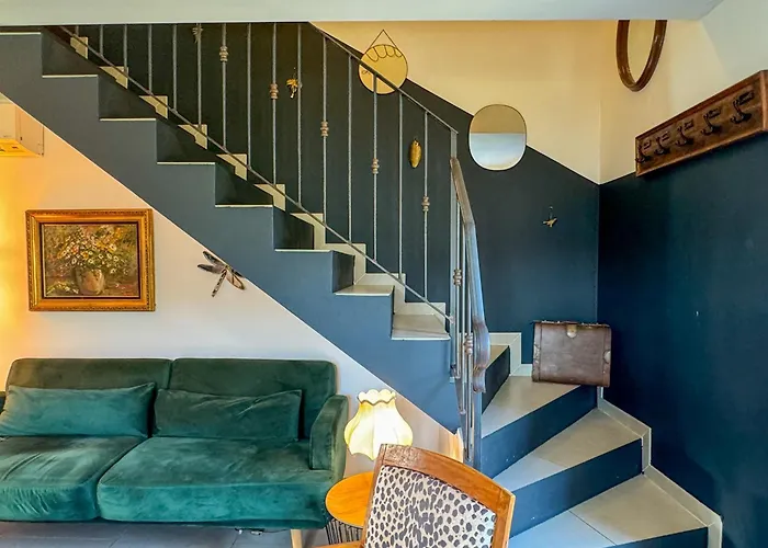 Maison De Campagne, Deux Chambres, Vue Sur Les Montagnes *