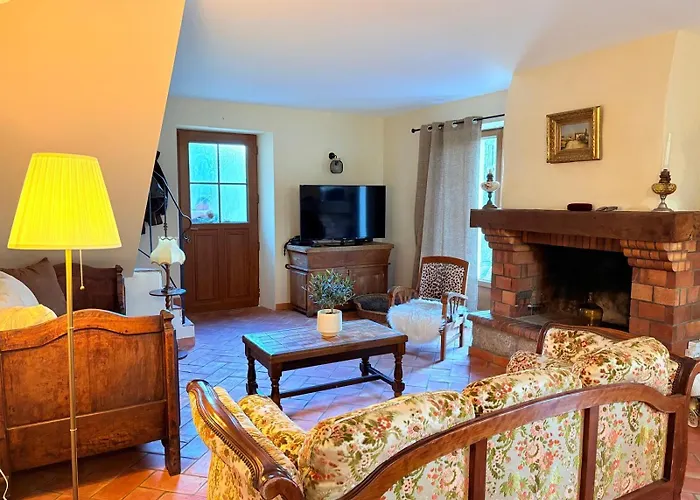 Maison De Campagne, Deux Chambres, Vue Sur Les Montagnes *